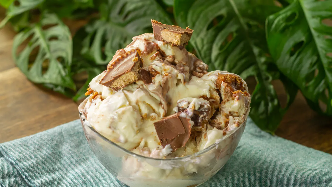 Helado de Reese’s: un postre rápido y cargado de sabor