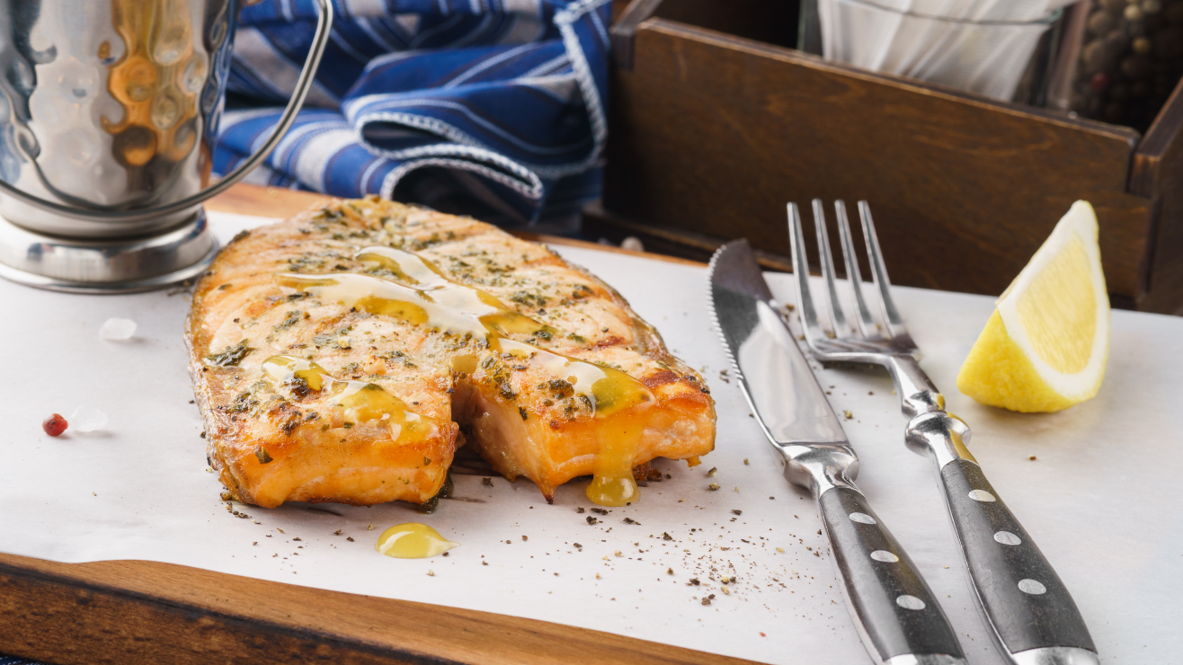 Salmón al horno con limón y miel
